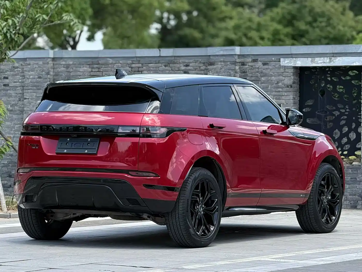 Land Rover Range Rover Evoque 2020 249PS R-DYNAMIC SE Sport Tech Edition фото 4
