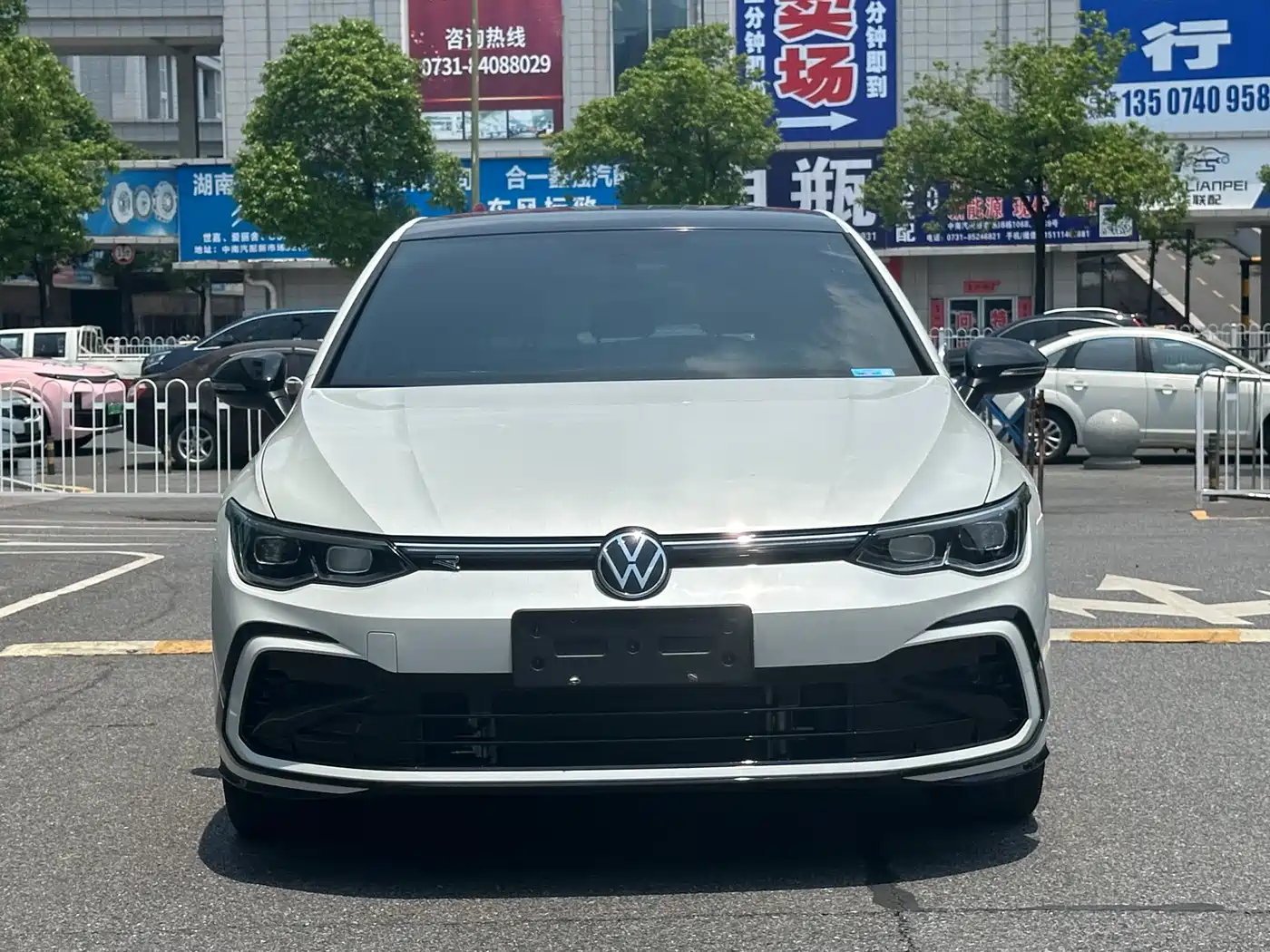Volkswagen Golf 2023 Facelift 280TSI DSG R-Line Lite фото 2