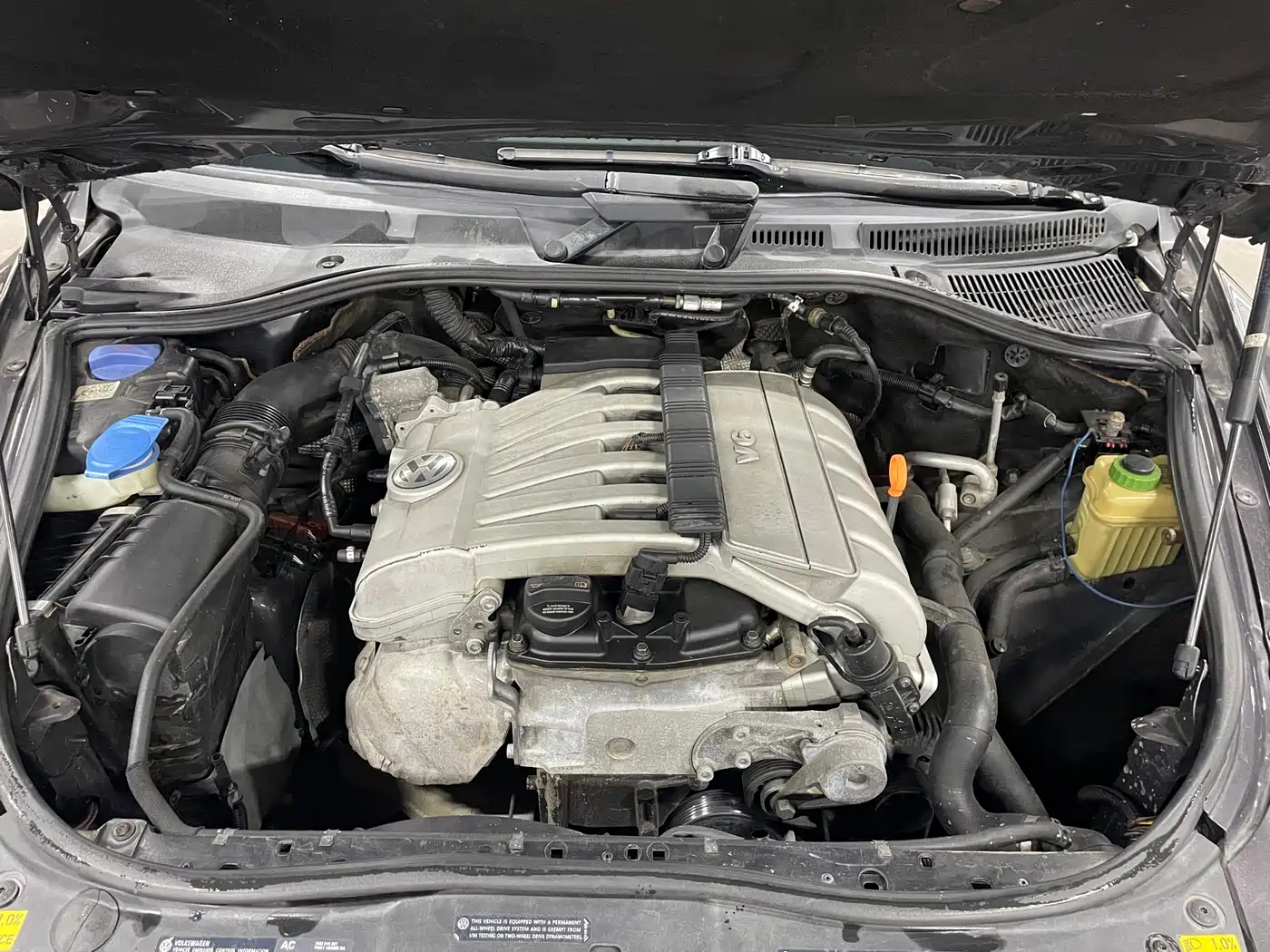 Volkswagen Touareg 2007 3.6L Standard Configuration фото 29
