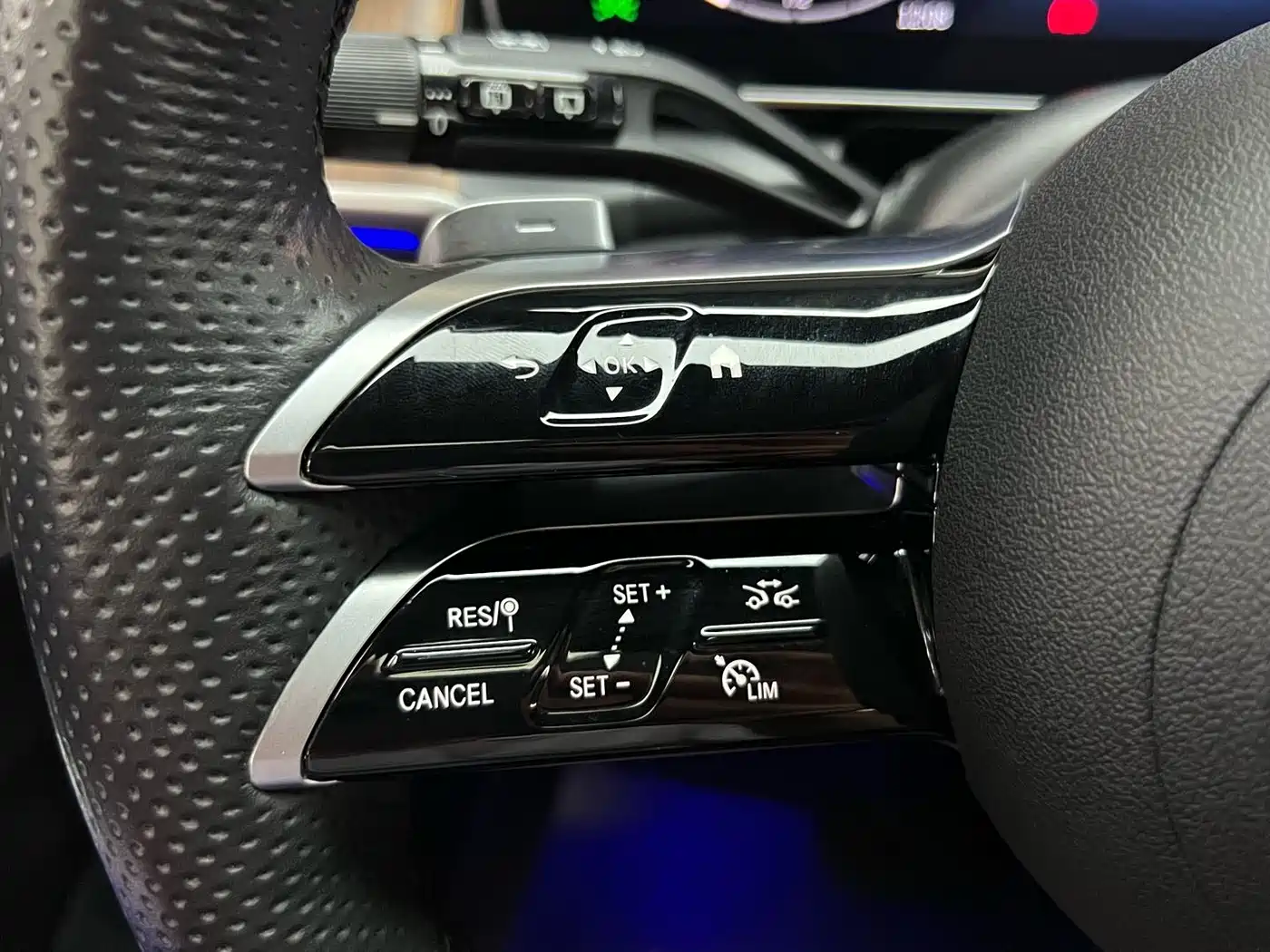 Mercedes-Benz GLC 2024 Facelift GLC 300 L 4MATIC Sport 5-seater фото 20