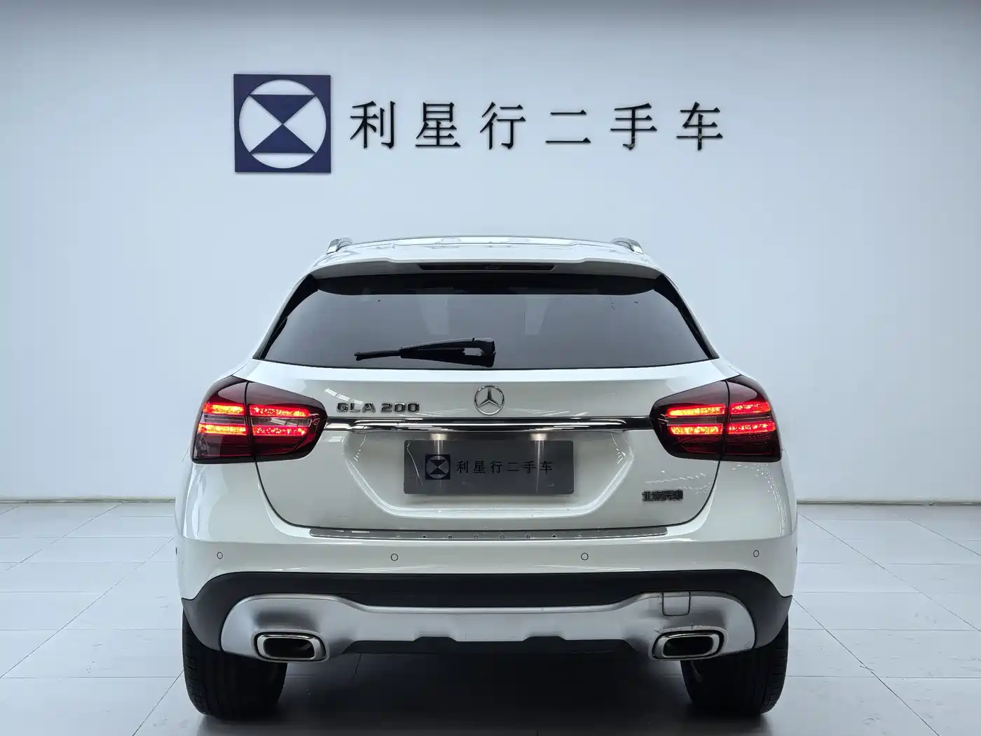 Mercedes-Benz GLA 2017 GLA 200 Dynamic фото 5