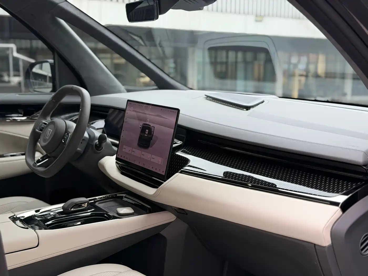 ZEEKR EXTREME KRYPTON 009