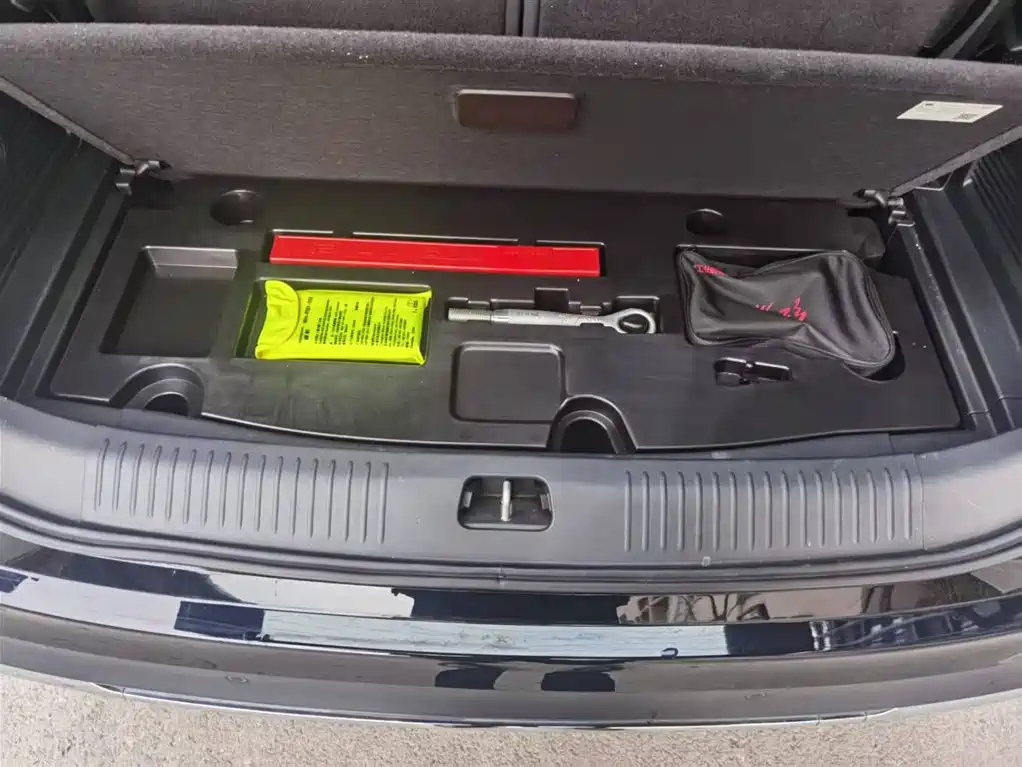 Hongqi HONGQI HS7 PHEV