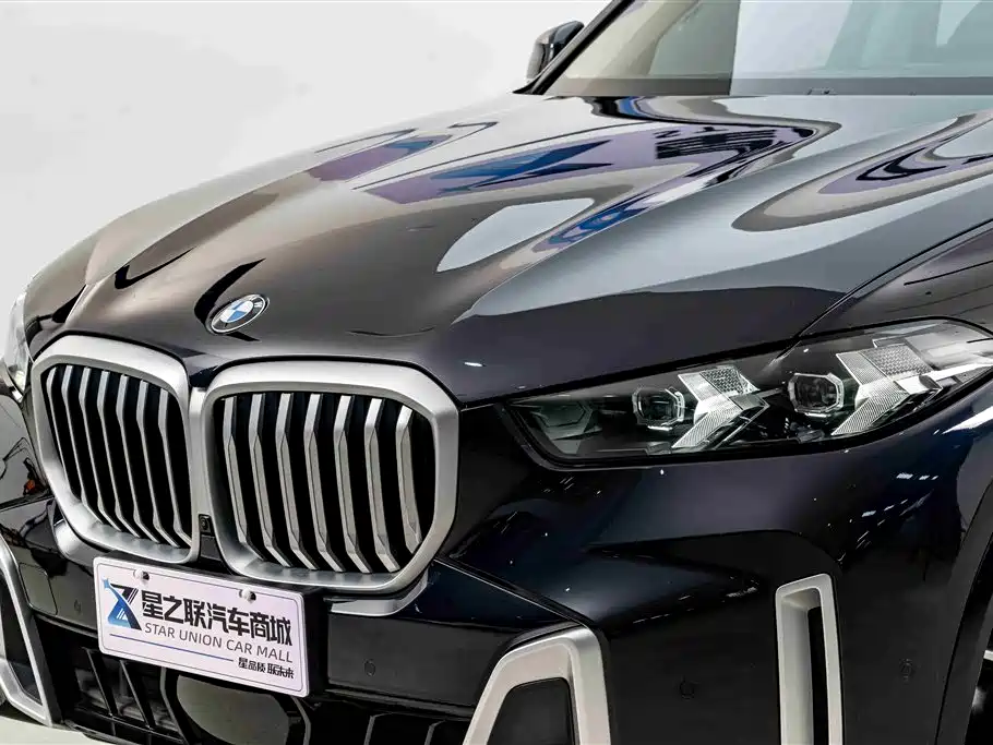 BMW X5 2023 xDrive 30Li Premium M Sport Package фото 4