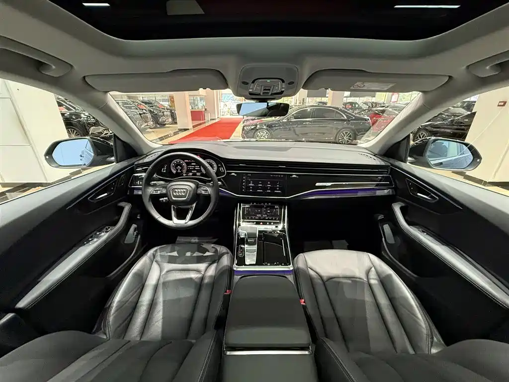 Audi Q8 2024 55 TFSI Luxury Sport фото 22