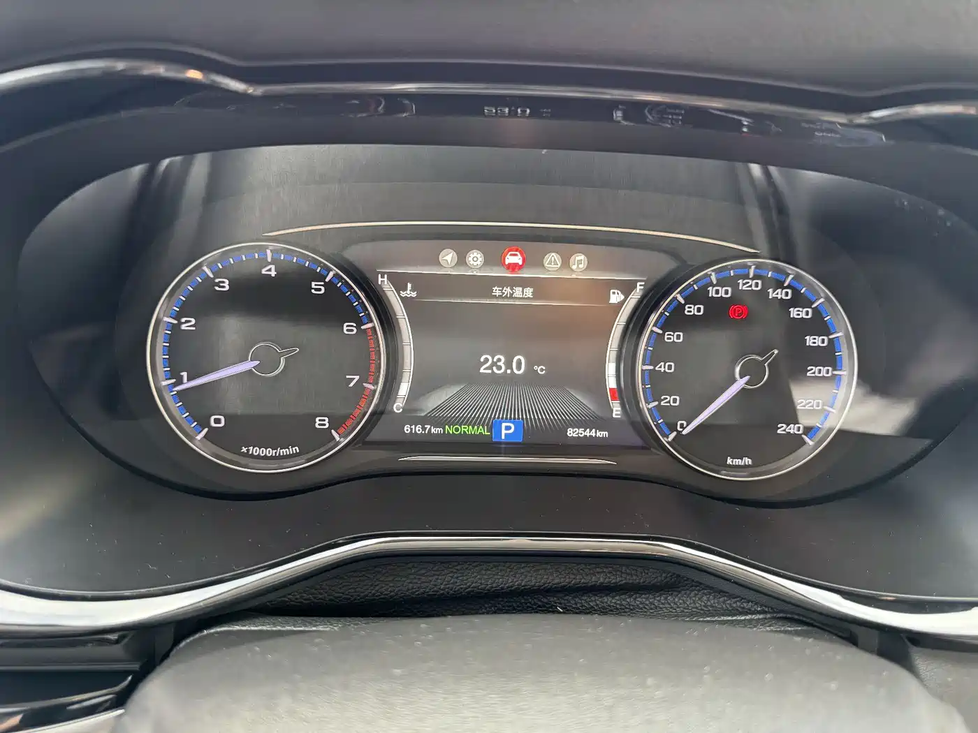 GAC Trumpchi Trumpchi M8 2018 320T Flagship Edition фото 13