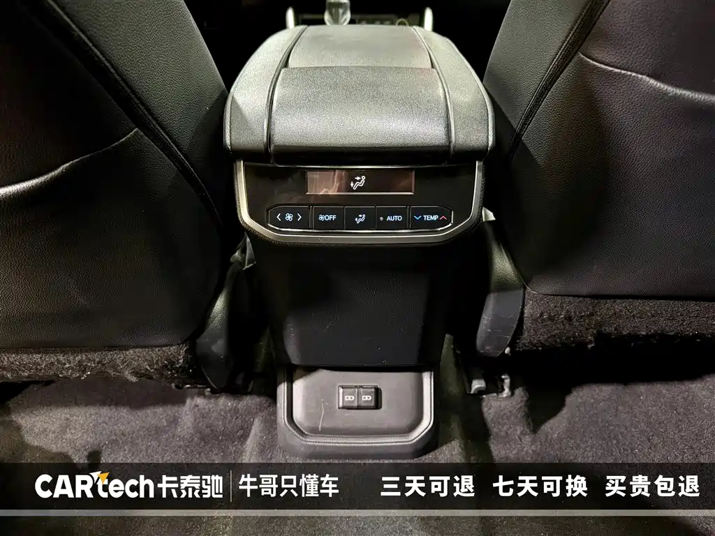 Toyota Highlander 2022 Model Dual Engine 2.5L 4WD Premium Edition 7-Seater фото 20