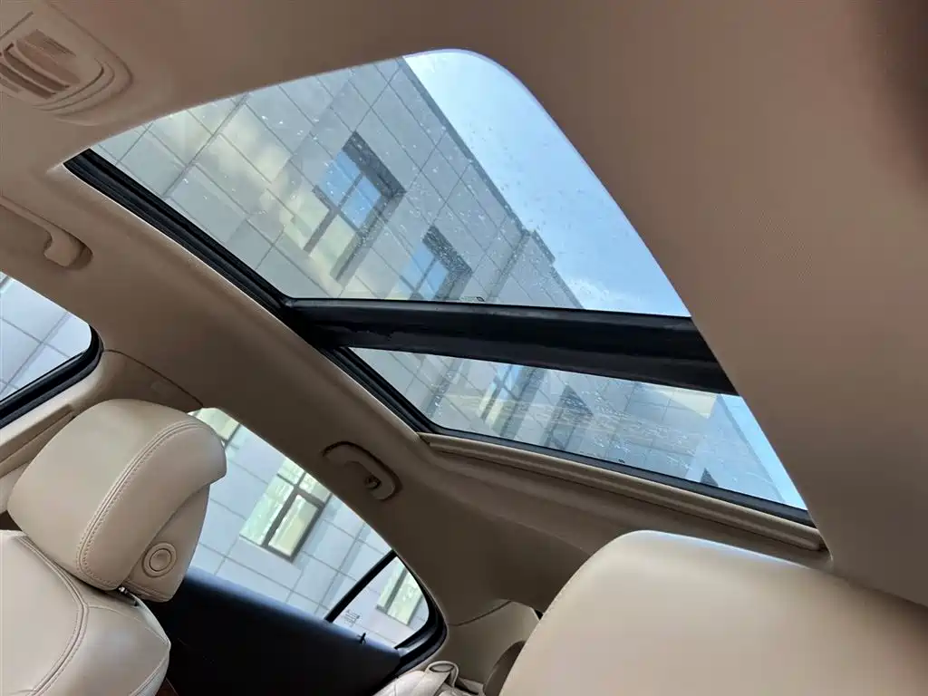 Buick LaCrosse 2012 2012 2.4L SIDI Luxury Edition