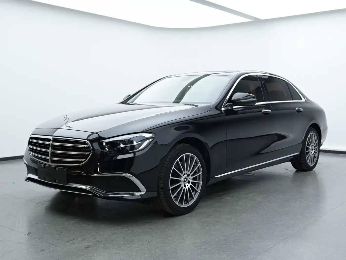  E CLASS