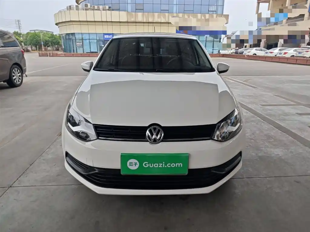 Volkswagen Polo 2016 1.4L Automatic Trend фото 3