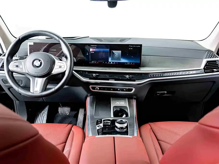 BMW X5 2023 xDrive 30Li Premium M Sport Package фото 14