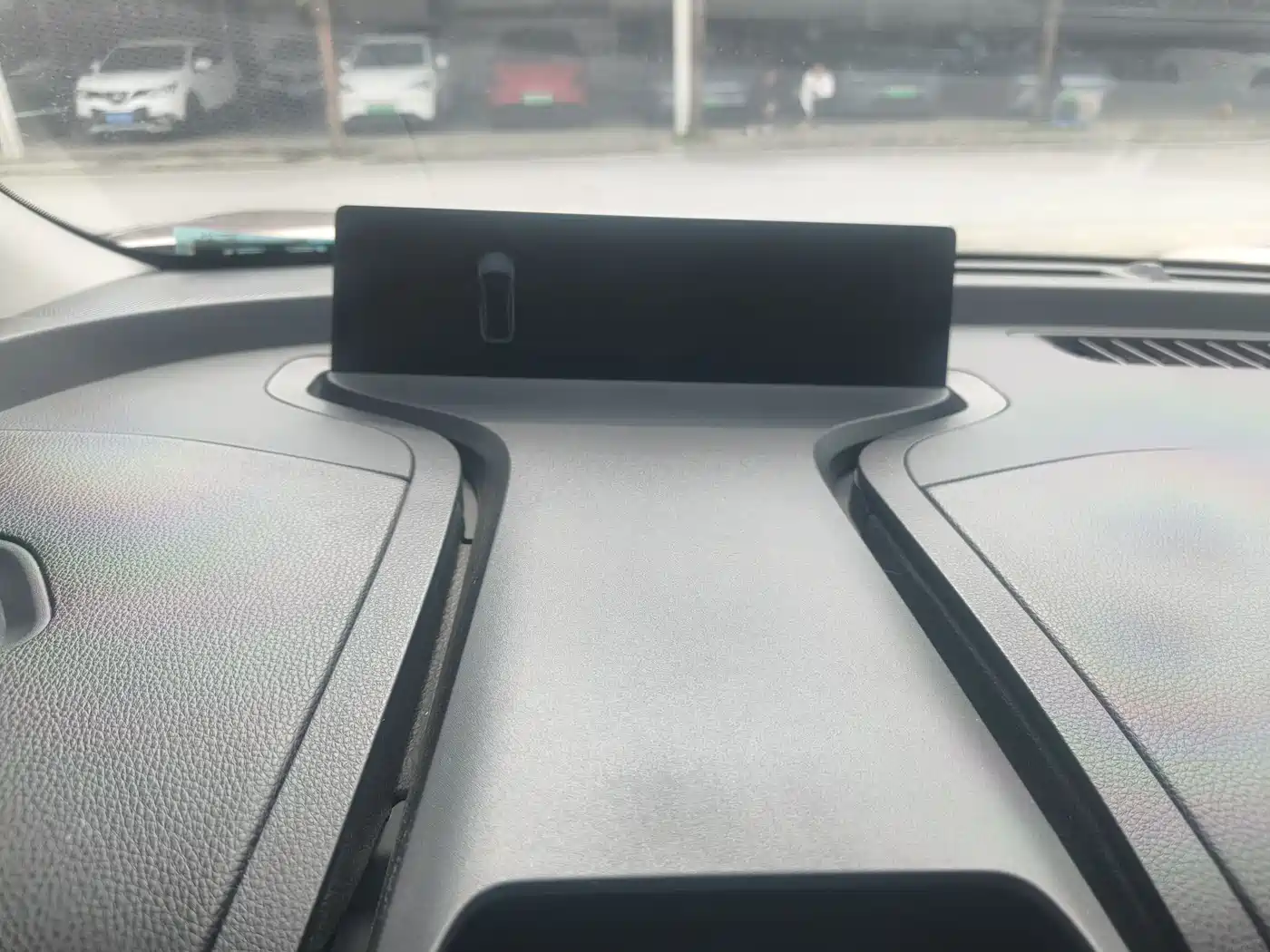 Toyota bZ3 2023 616km Long Range Premium фото 7