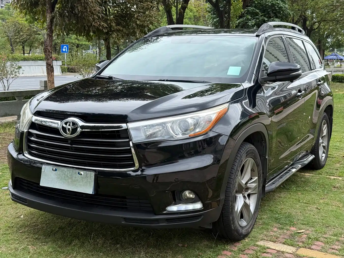 Toyota Highlander 2017 2.0T 4WD Premium 7-Seater
