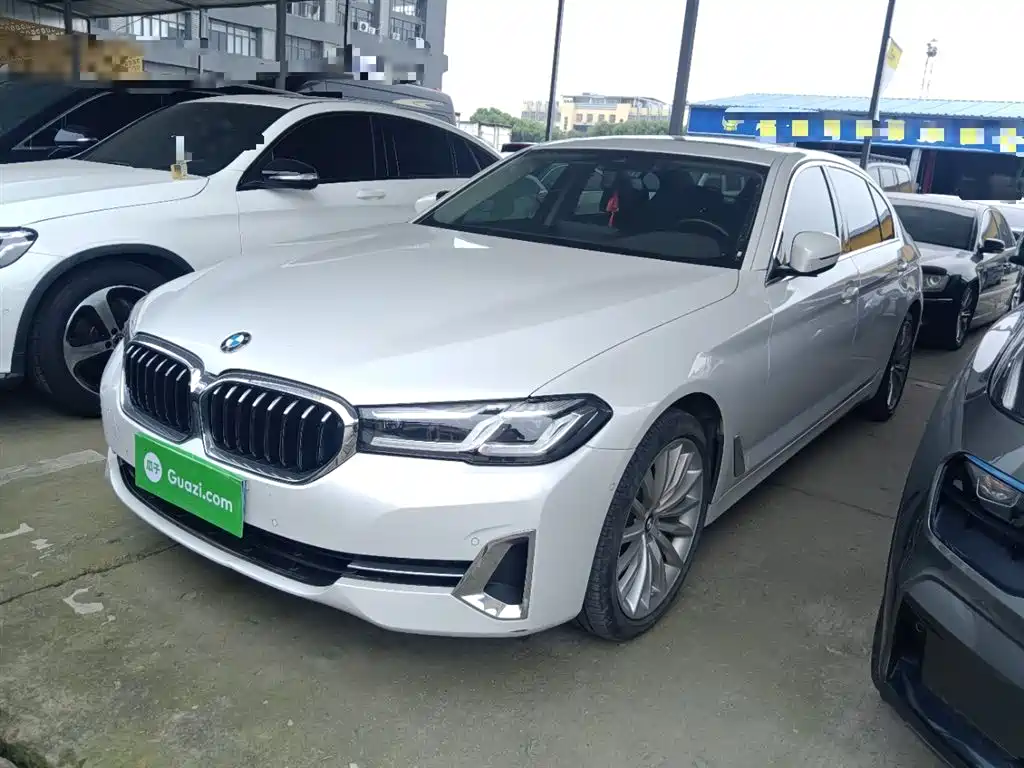 BMW 5 Series 2022 Facelift II 530Li Luxury Trim Premium Package