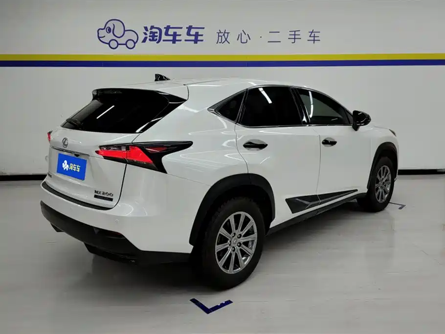 Lexus NX 2016 200 Special Limited Edition фото 3