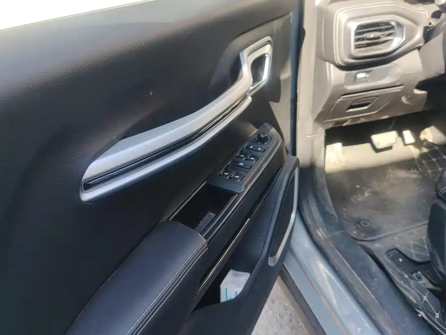 Geely Radar Radar King Kong 2025 2025 EM-P 4WD Long Bed Thousand-Mile King Kong