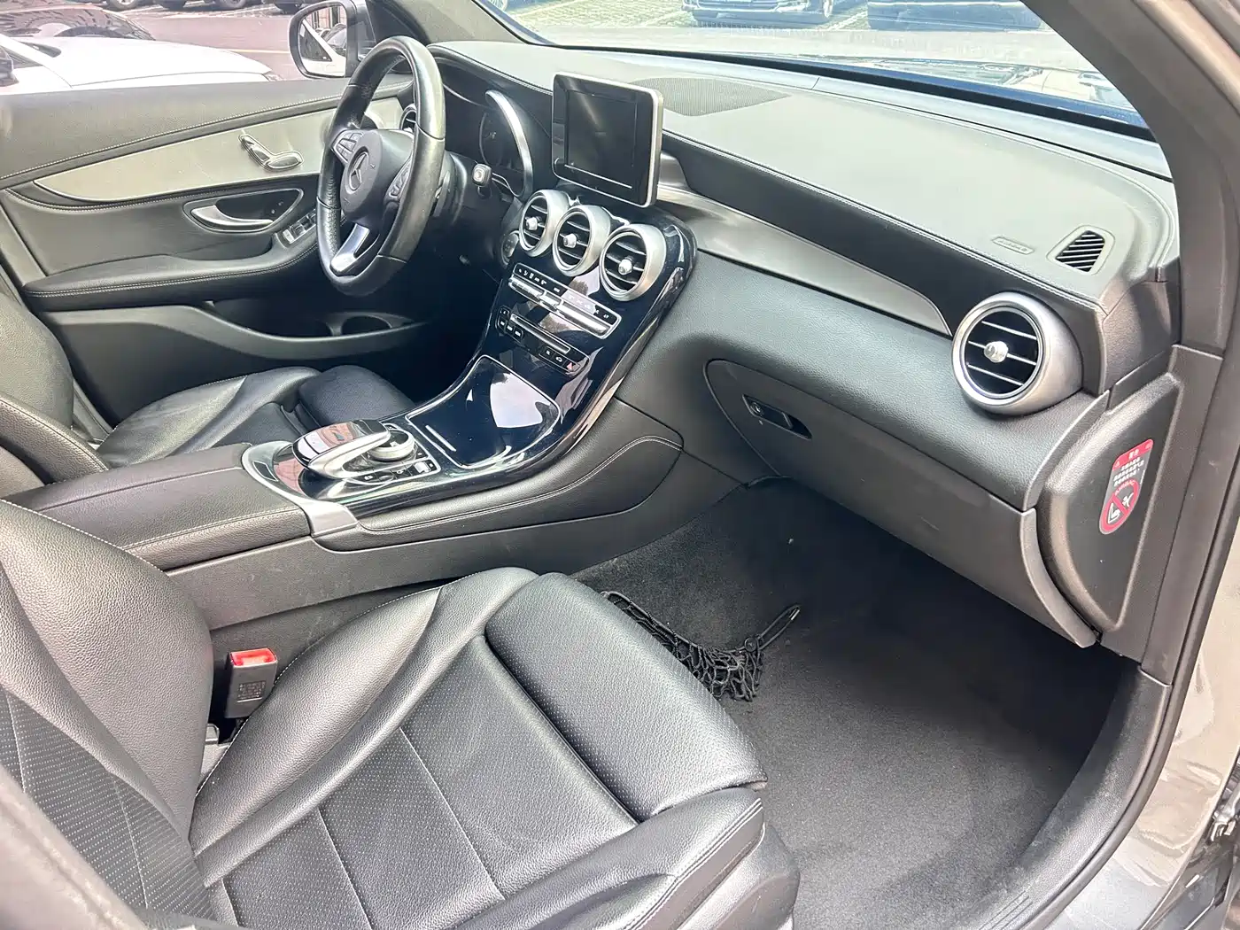 Mercedes-Benz GLC 2016 GLC 200 4MATIC фото 10