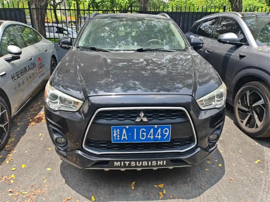 Mitsubishi ASX 2013 2.0L CVT 2WD Elite фото 5
