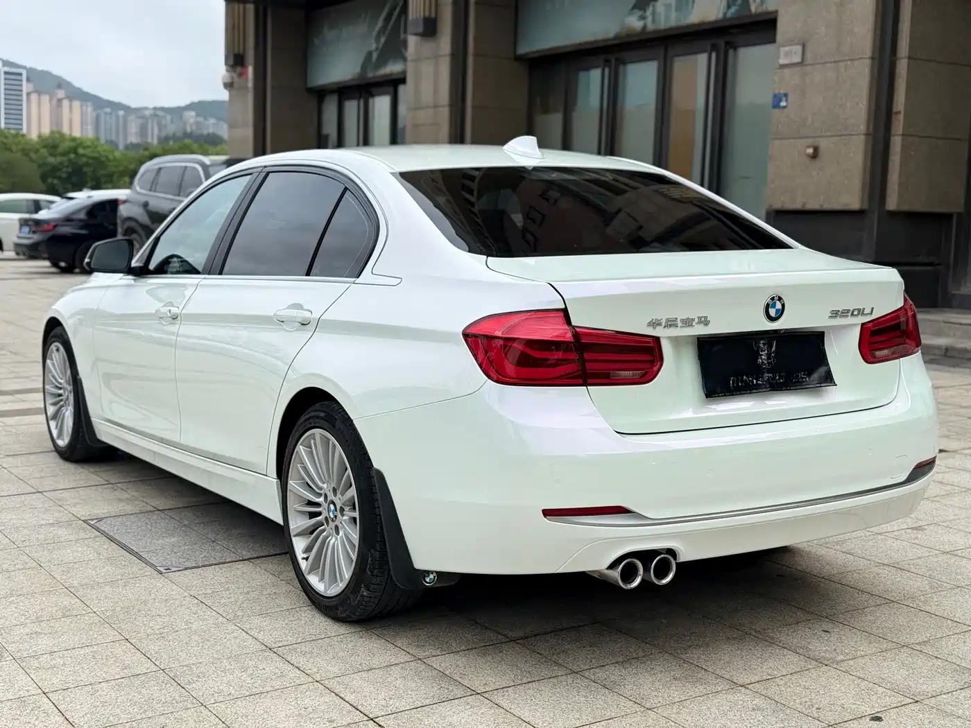 BMW 3 Series 2018 320Li Fashion Style фото 9
