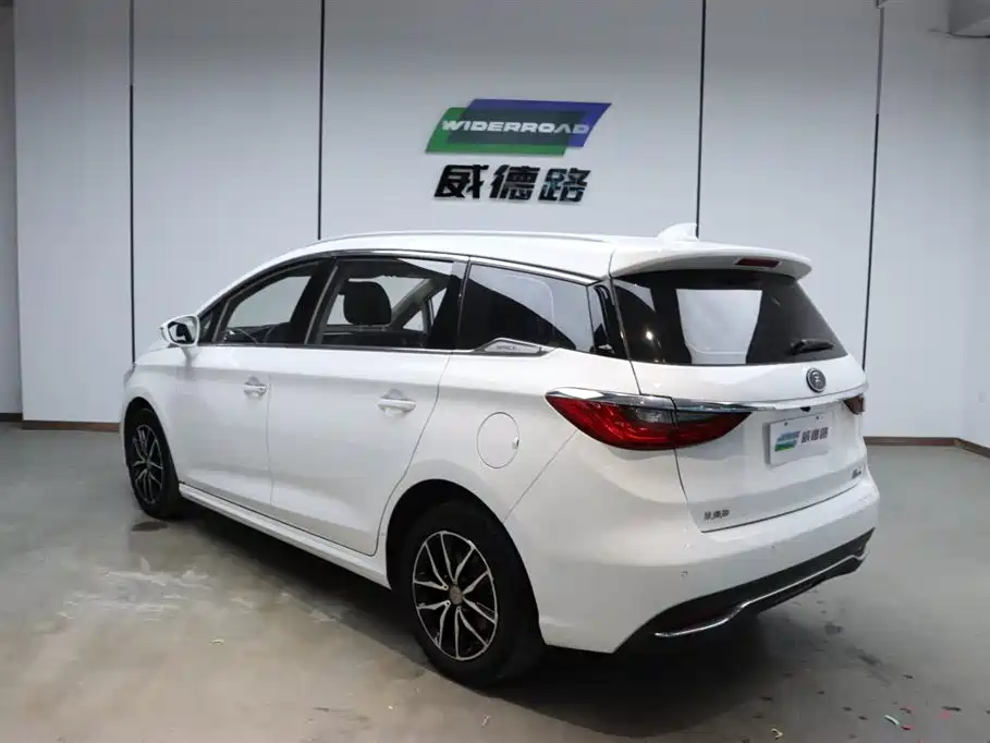 BYD Song MAX 2017 1.5T Auto Smart Elite 7-Seater фото 8
