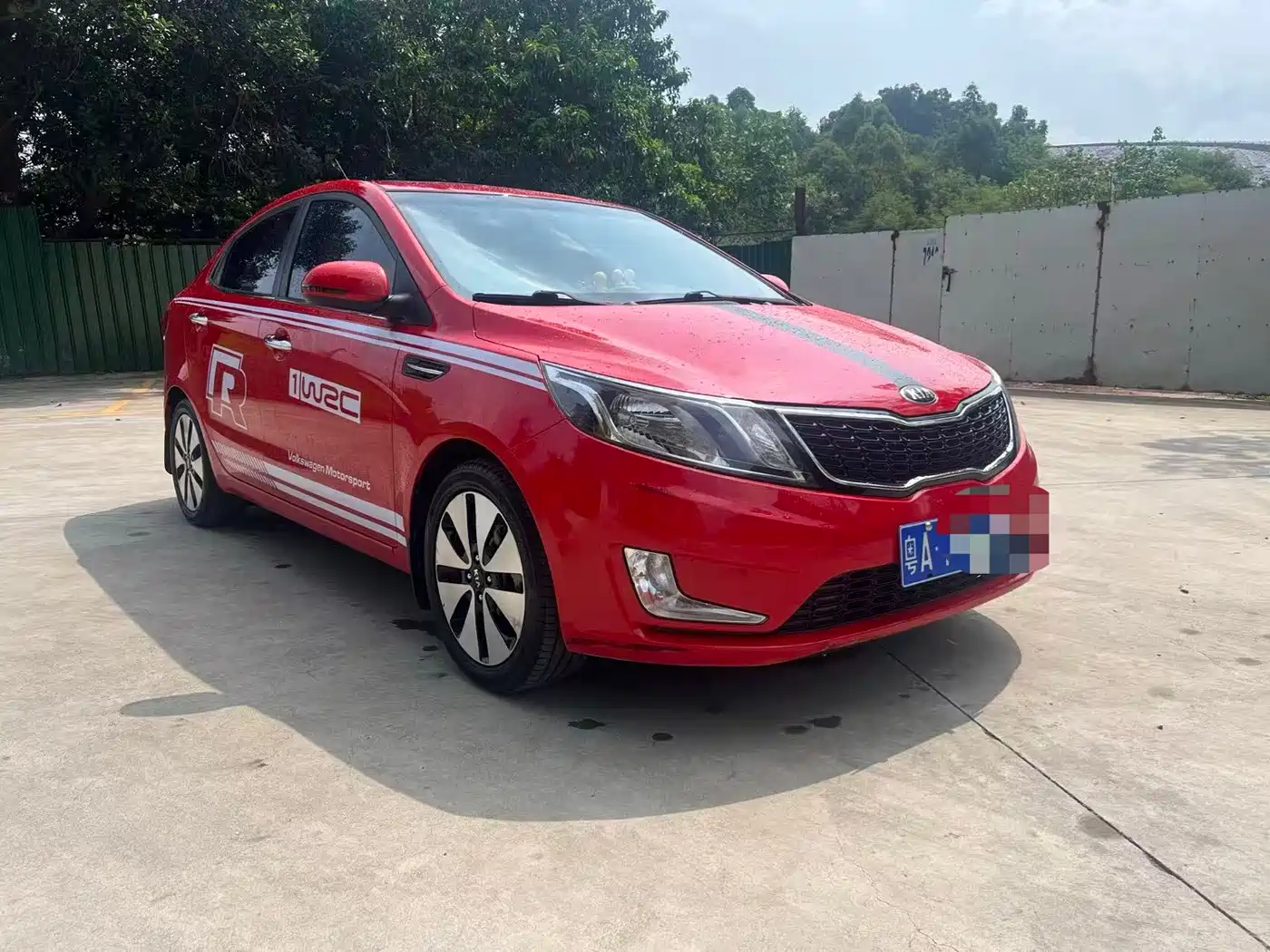Kia K2 2013 2012 Sedan 1.6L AT Premium Commemorative Edition