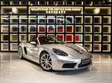 Photo 3 - Porsche 718