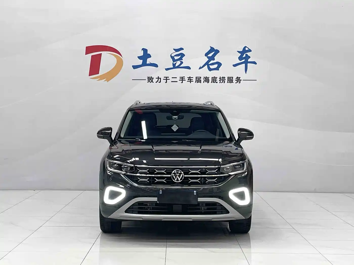 Volkswagen Tayron 2023 280TSI 2WD Luxury Plus Advanced Edition фото 2