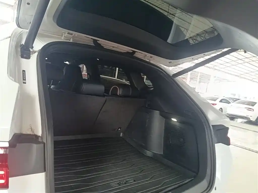 BYD Song PLUS PHEV 2021 DM-i 110KM Flagship PLUS 5G Edition фото 19