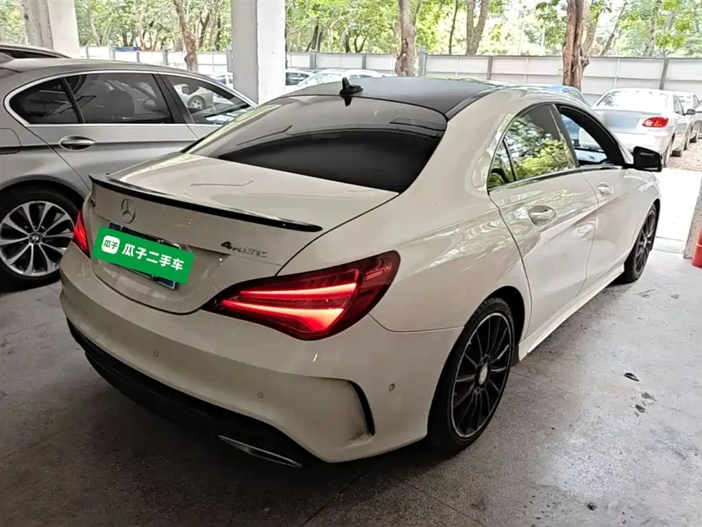 Mercedes-Benz CLA (Import) 2016 Facelift CLA 220 4MATIC фото 7