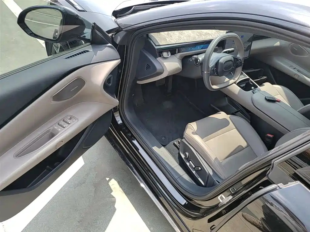 Lynk & Co Z10 2025 STARBUFF 95kWh 766km RWD фото 16