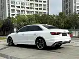 Фото 17 - Audi A4L