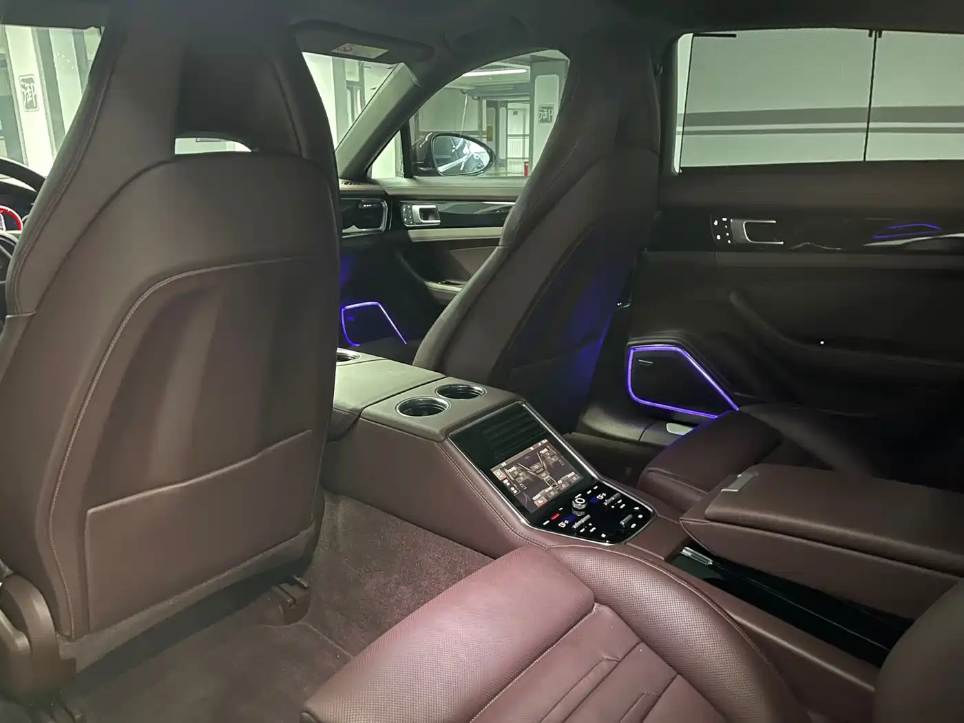 Porsche Panamera 2022 Panamera 4 Executive Long Wheelbase 2.9T фото 17