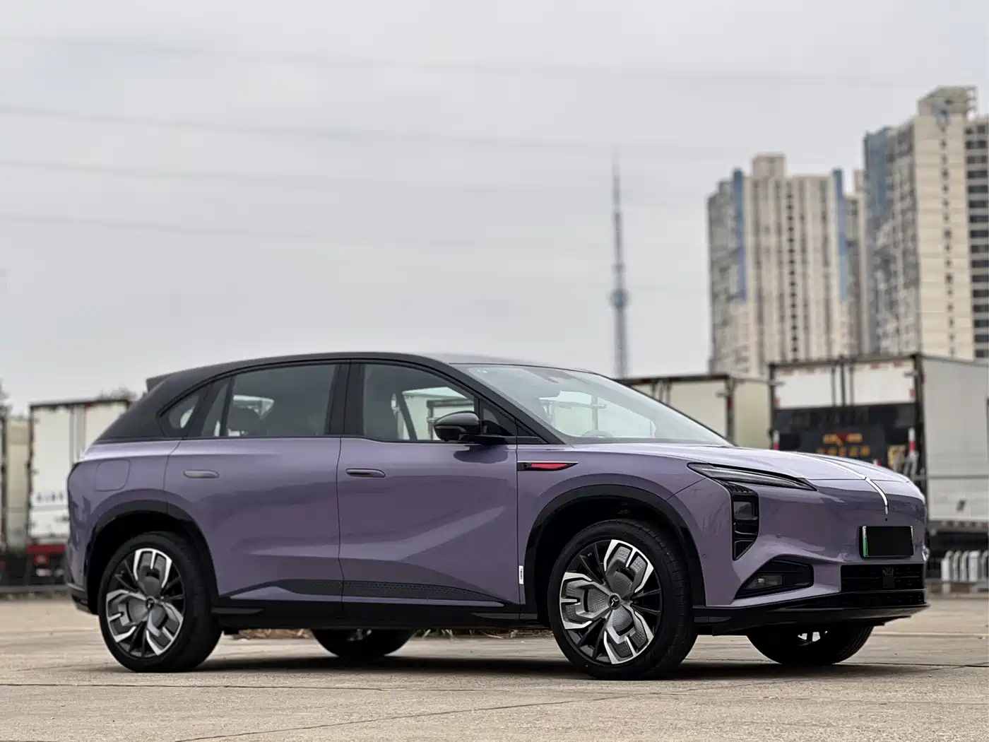 2025 Hongqi Tian Gong 08