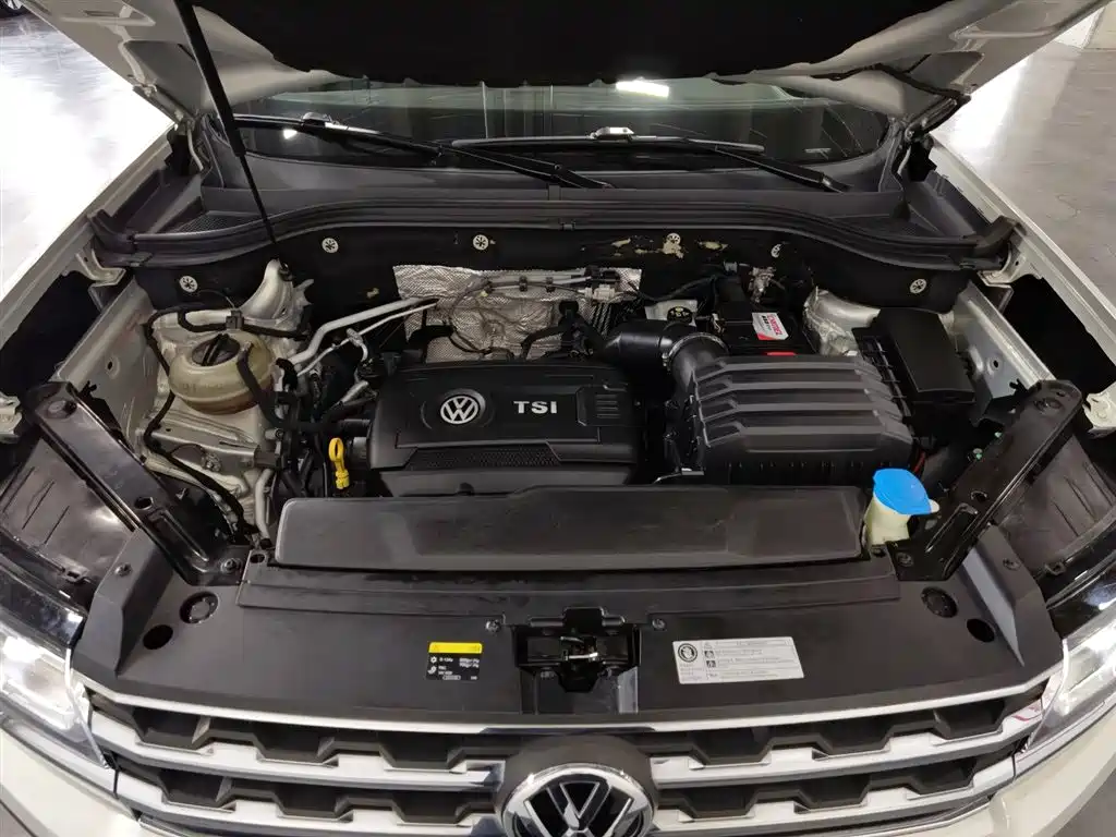 Volkswagen Teramont 2017 380TSI 4WD Luxury Edition фото 6