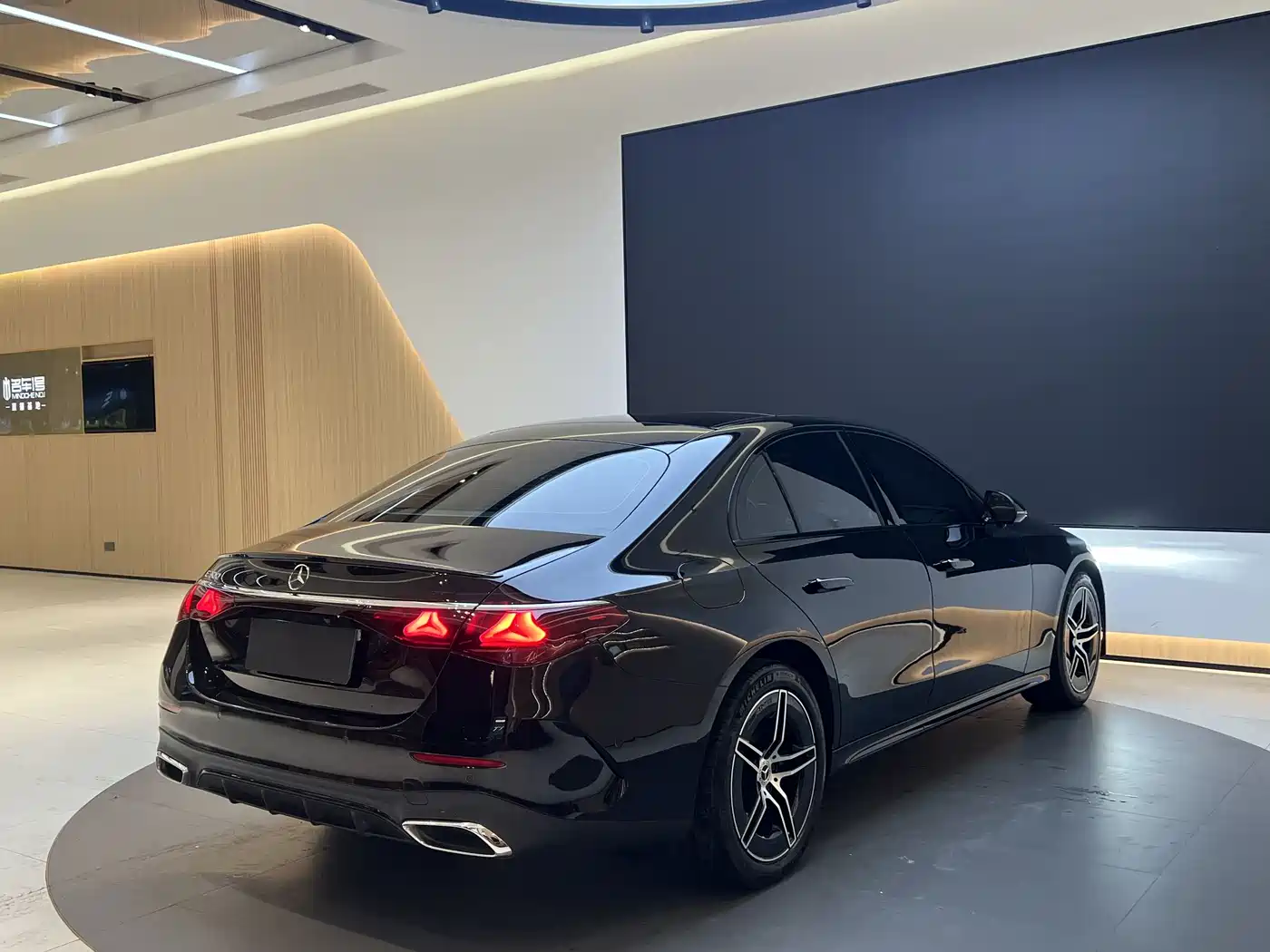 Mercedes-Benz E-Class (Import) 2024 E 260 Sport Edition фото 4