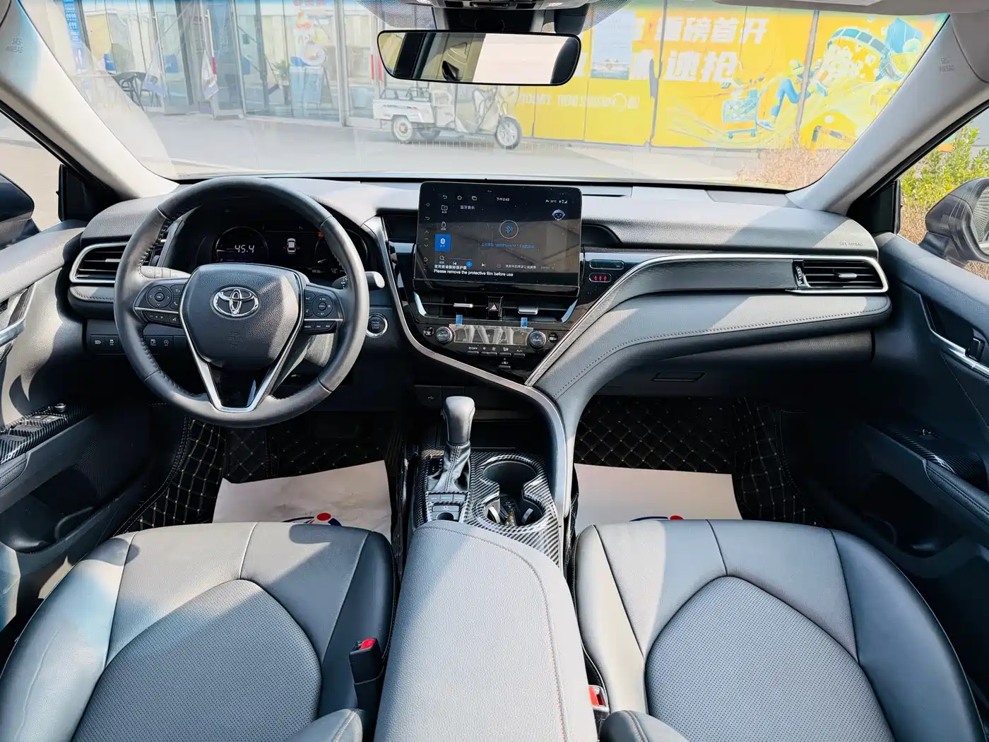 Toyota Camry 2023 2.5G Luxury Edition фото 8