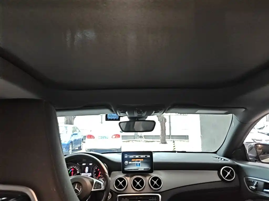 Mercedes-Benz CLA (Import) 2016 Facelift CLA 220 4MATIC фото 18