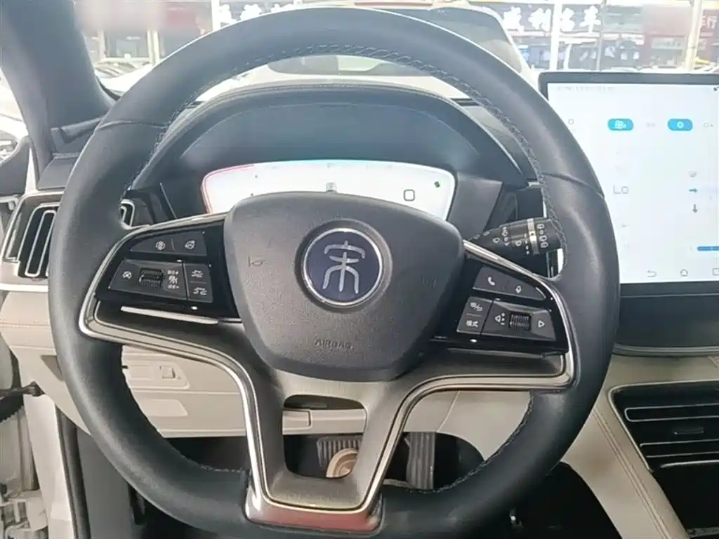 BYD Song PLUS PHEV 2021 DM-i 110KM Flagship PLUS 5G Edition фото 11