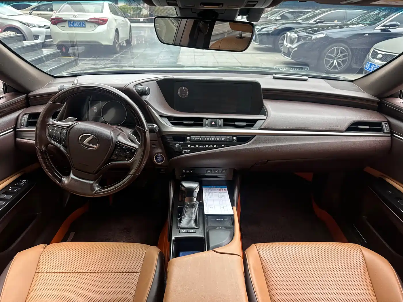 Lexus ES 2018 300h Premium Edition China V фото 6