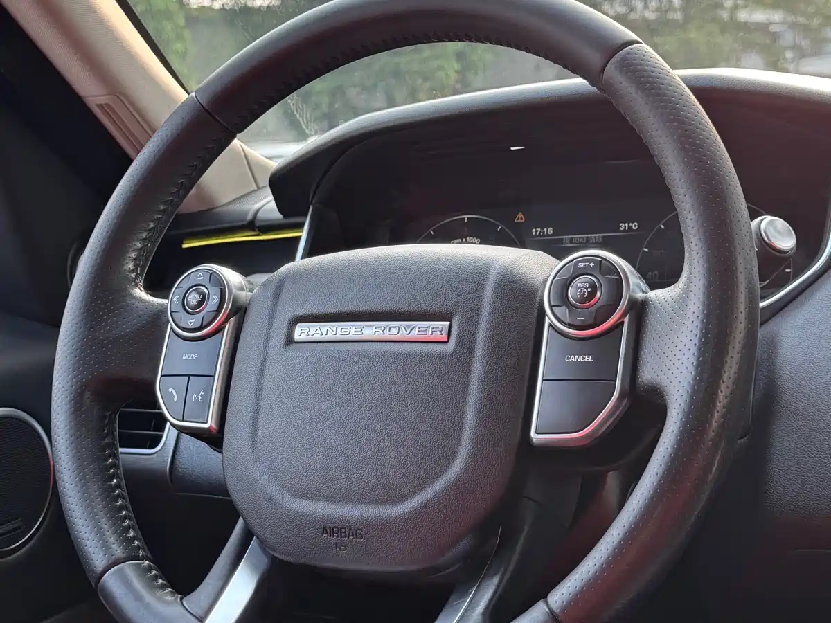 Land Rover Range Rover Sport 2014 3.0 SC V6 HSE DYNAMIC фото 16