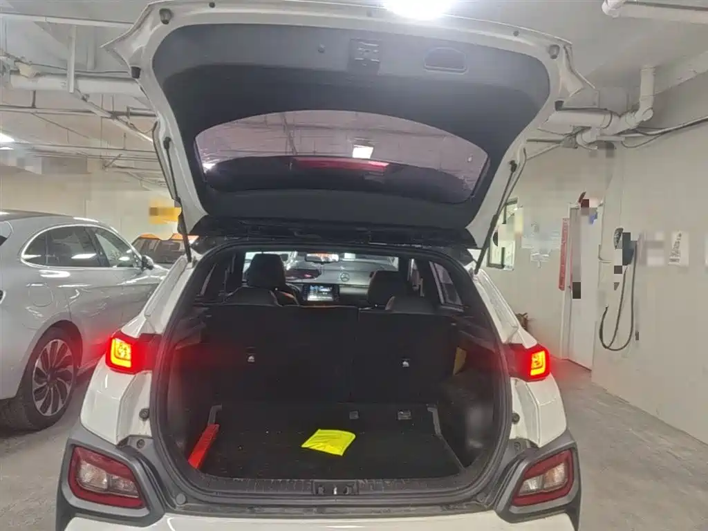 Hyundai ENCINO 2018 1.6T DCT ZhiPao Edition China V фото 19