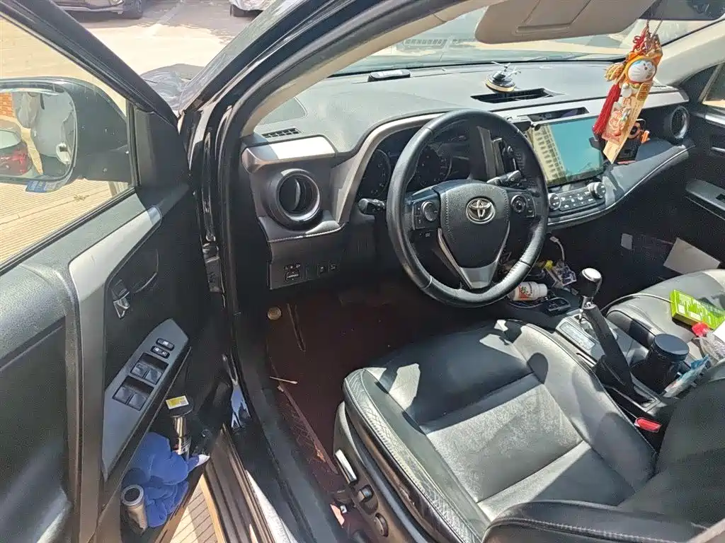 Toyota RAV4 Rongfang 2016 2.0L CVT 2WD Smart (China V) фото 14