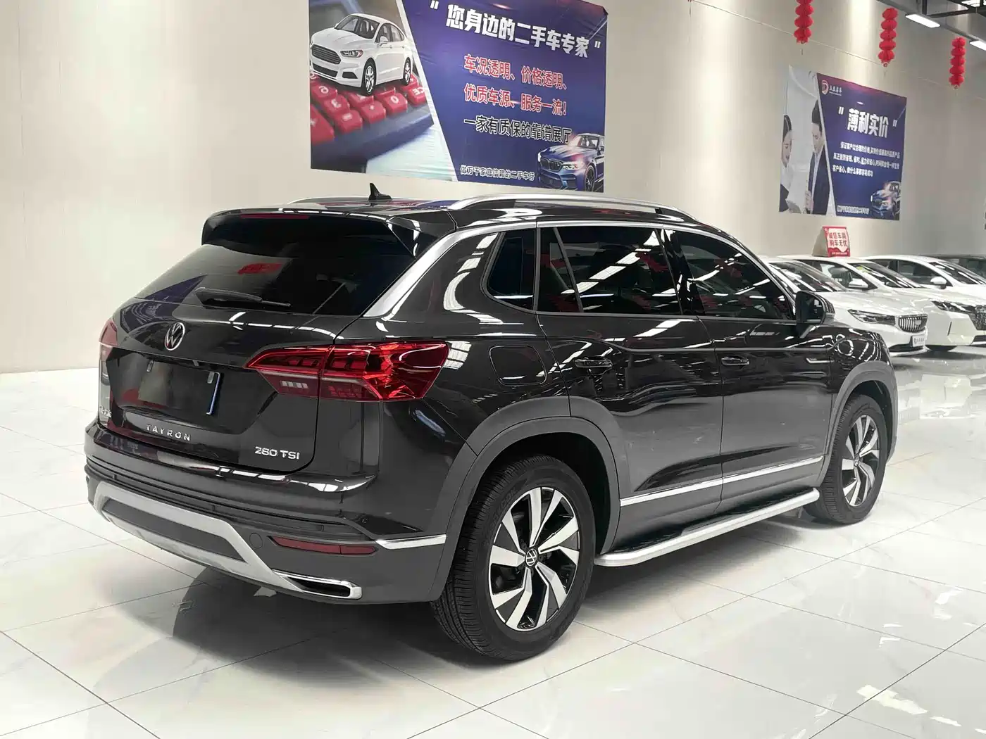 Volkswagen Tayron 2022 280TSI 2WD Luxury Smart Connect Edition фото 6