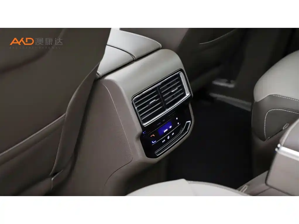 Volkswagen Viloran 2024 380TSI Prestige Edition фото 10