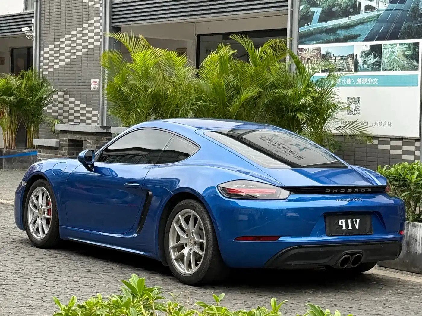 Porsche 718 2018 Cayman 2.0T фото 7