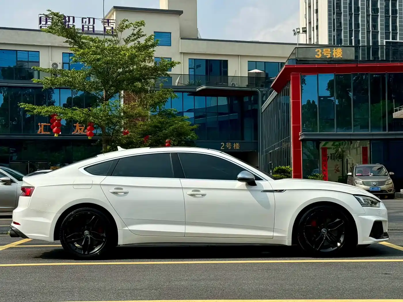 Audi A5 (Import) 2017 Coupe 40 TFSI Style фото 8