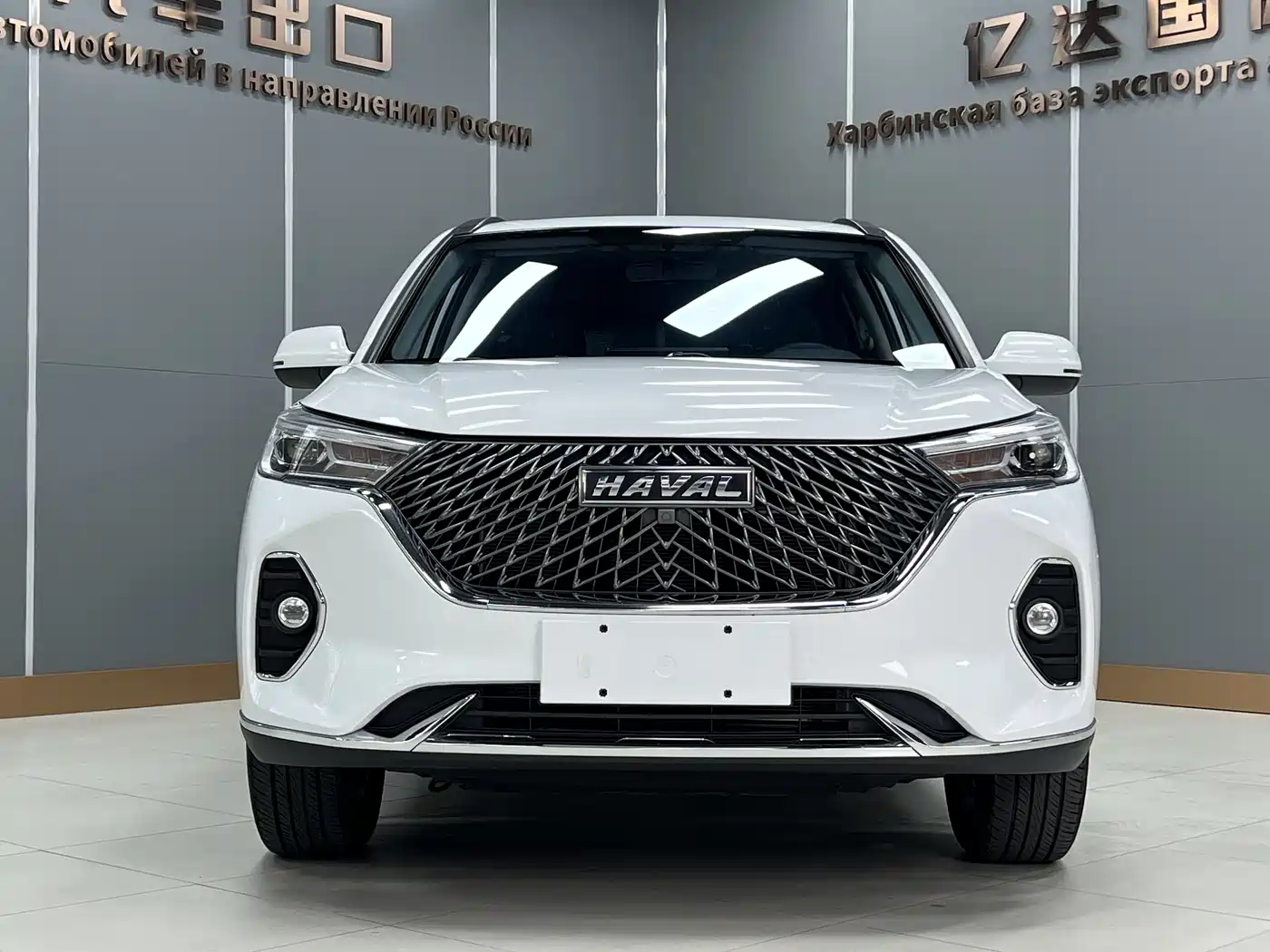 Haval M6 2021 PLUS 1.5T DCT Luxury Smart Connect фото 2