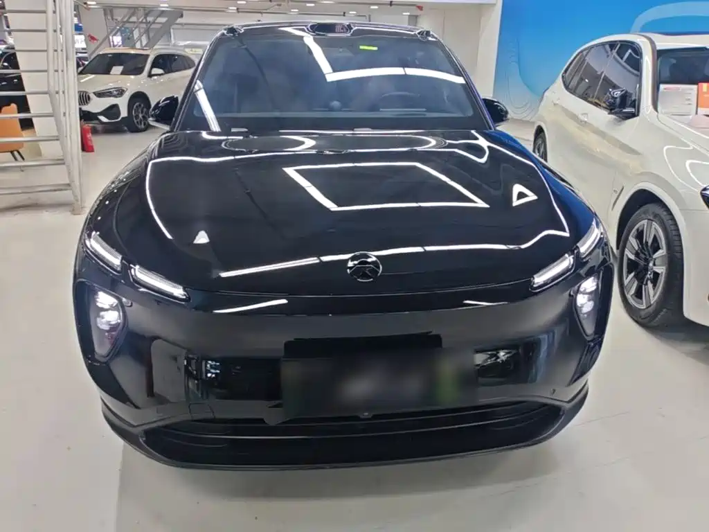 Фото 3 - NIO EC6