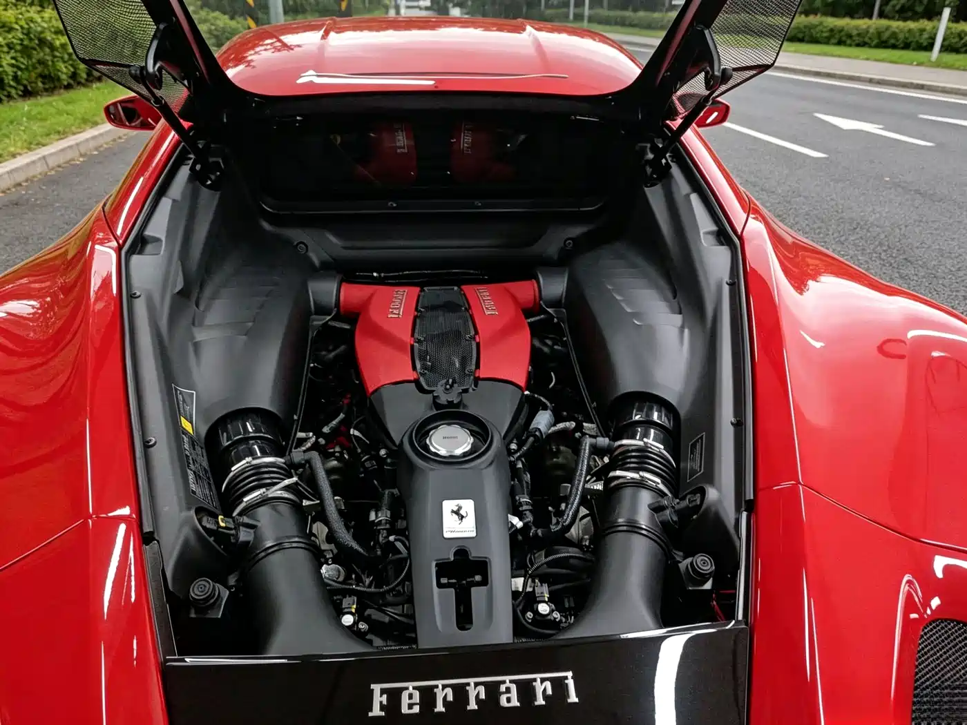 Ferrari F8 2021 2019 Tributo 3.9T V8