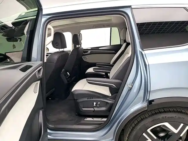 Volkswagen Talagon 2025 450TSI R-Line 6-Seater фото 10